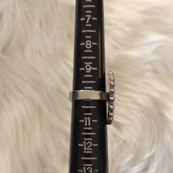 Silver daisy ring - Picture 6 of 6